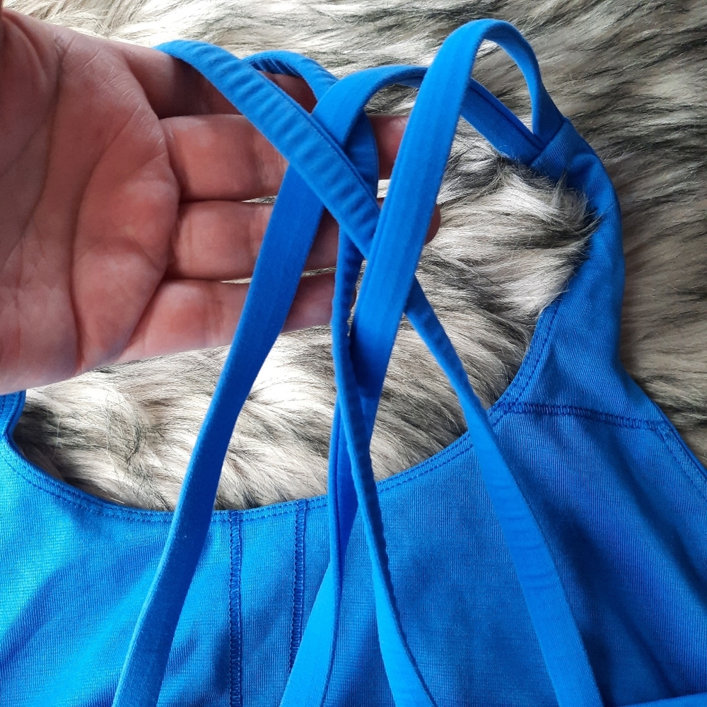 Lululemon Strappy Blue Energy Sports Bra - Picture 5 of 11